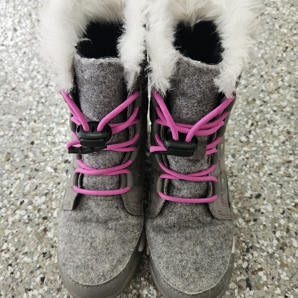 Sorel Gray Boots with Pink Laces